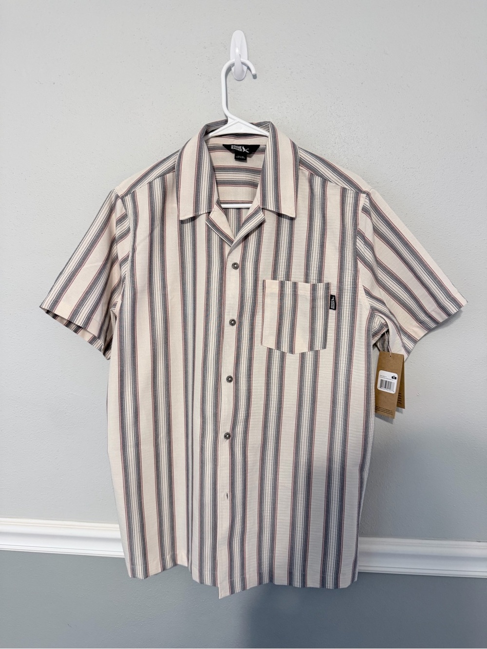 Eddie Bauer Caspian Camp Shirt Mens Medium Striped Collar Short Sleeve NWT